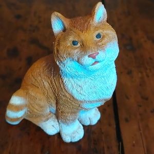 Cat Figurine, Don James Signed Orange Tabby Ginger Cat 1986